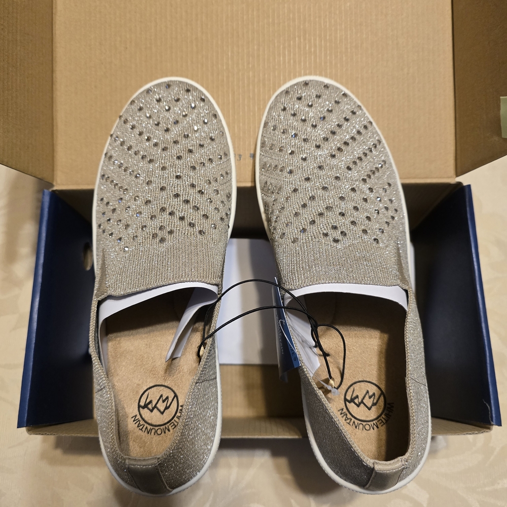 White Mountain Silver Women's Loafers
